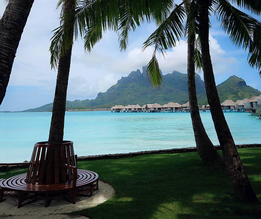 ../Images/LIN,HUI-WEN.Four Seasons Resort Bora Bora (4).jpg